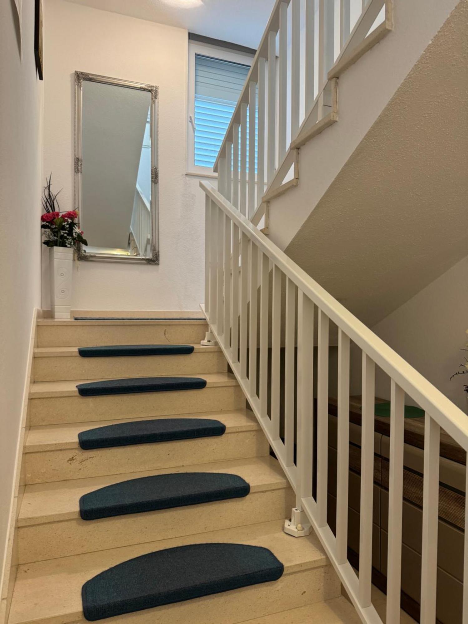 House 100M From The Beach With Free Parking And Breakfast Baška Voda Esterno foto