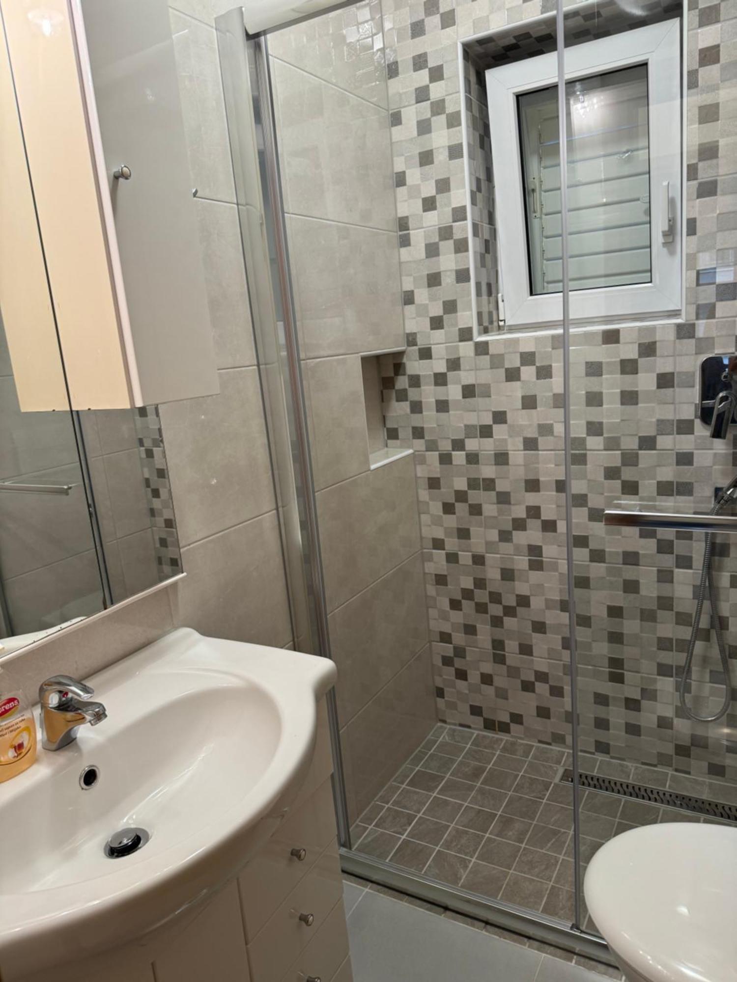 House 100M From The Beach With Free Parking And Breakfast Baška Voda Esterno foto